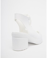 Sandales à talons blanches Asos