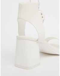 Sandales à talons blanches Asos