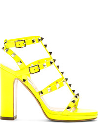 Sandales à talons en cuir jaunes Valentino