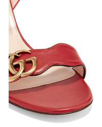 Sandales à talons en cuir rouges Gucci