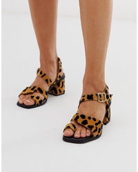 Sandales à talons en daim imprimées léopard marron clair ASOS DESIGN