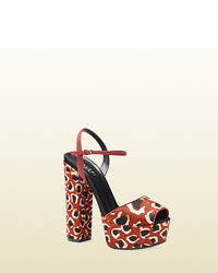 Sandales à talons en daim imprimées léopard rouges