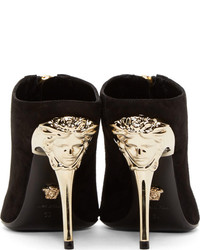 Sandales à talons en daim noires Versace