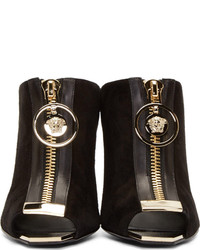 Sandales à talons en daim noires Versace