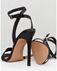 Sandales à talons en satin noires Asos