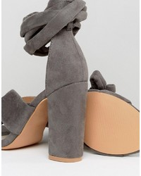 Sandales à talons grises Glamorous
