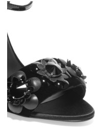 Sandales en cuir à fleurs noires Fendi