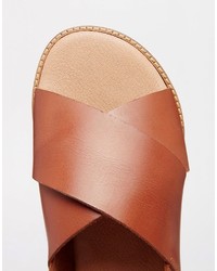 Sandales en cuir marron clair Asos