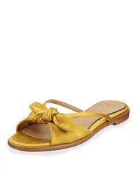 Sandales en satin jaunes