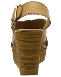 Sandales marron clair Moda in Pelle