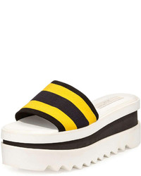 Sandales plates à rayures horizontales jaunes