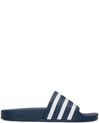 Sandales plates en caoutchouc bleu marine adidas