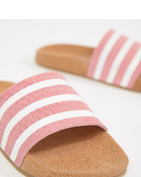 Sandales plates en cuir à rayures horizontales roses