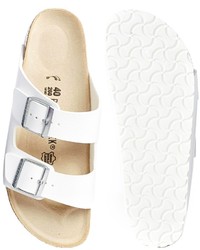 Sandales plates en cuir blanches Birkenstock