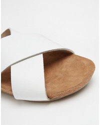 Sandales plates en cuir blanches Asos