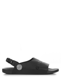 Sandales plates en cuir imprimées noires