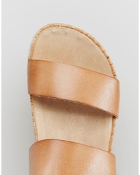 Sandales plates en cuir marron clair Carvela
