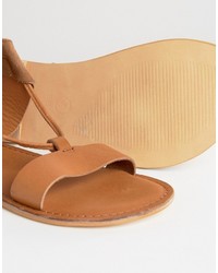 Sandales plates en cuir marron clair Asos