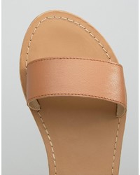 Sandales plates en cuir marron clair Asos