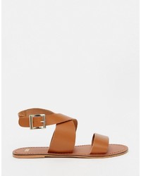 Sandales plates en cuir marron clair Asos