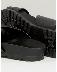 Sandales plates en cuir noires Vagabond