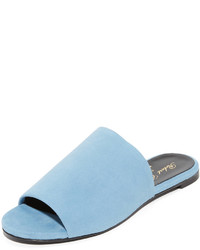 Sandales plates en daim bleu clair