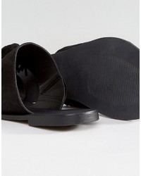 Sandales plates en daim noires Asos