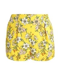 Short à fleurs jaune Vero Moda
