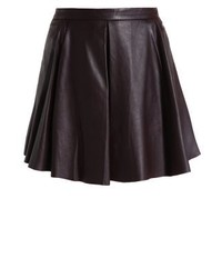 Short en cuir bordeaux Set