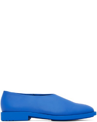 Slippers en cuir bleus At.Kollektive