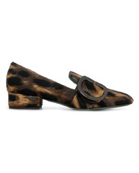 Slippers en cuir imprimés léopard marron foncé Paola D'arcano