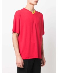 T-shirt à col en v rouge Ferrari