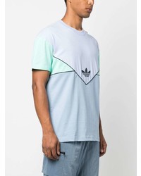 T-shirt à col rond bleu clair adidas