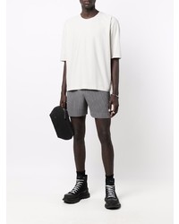 T-shirt à col rond gris Homme Plissé Issey Miyake