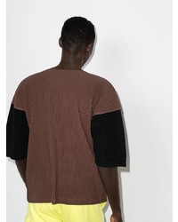 T-shirt à col rond marron Homme Plissé Issey Miyake