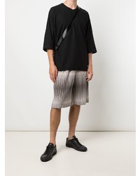 T-shirt à col rond noir Homme Plissé Issey Miyake