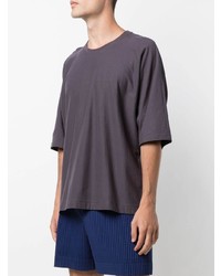 T-shirt à col rond pourpre foncé Homme Plissé Issey Miyake