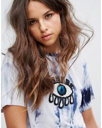 T-shirt brodé bleu clair PrettyLittleThing